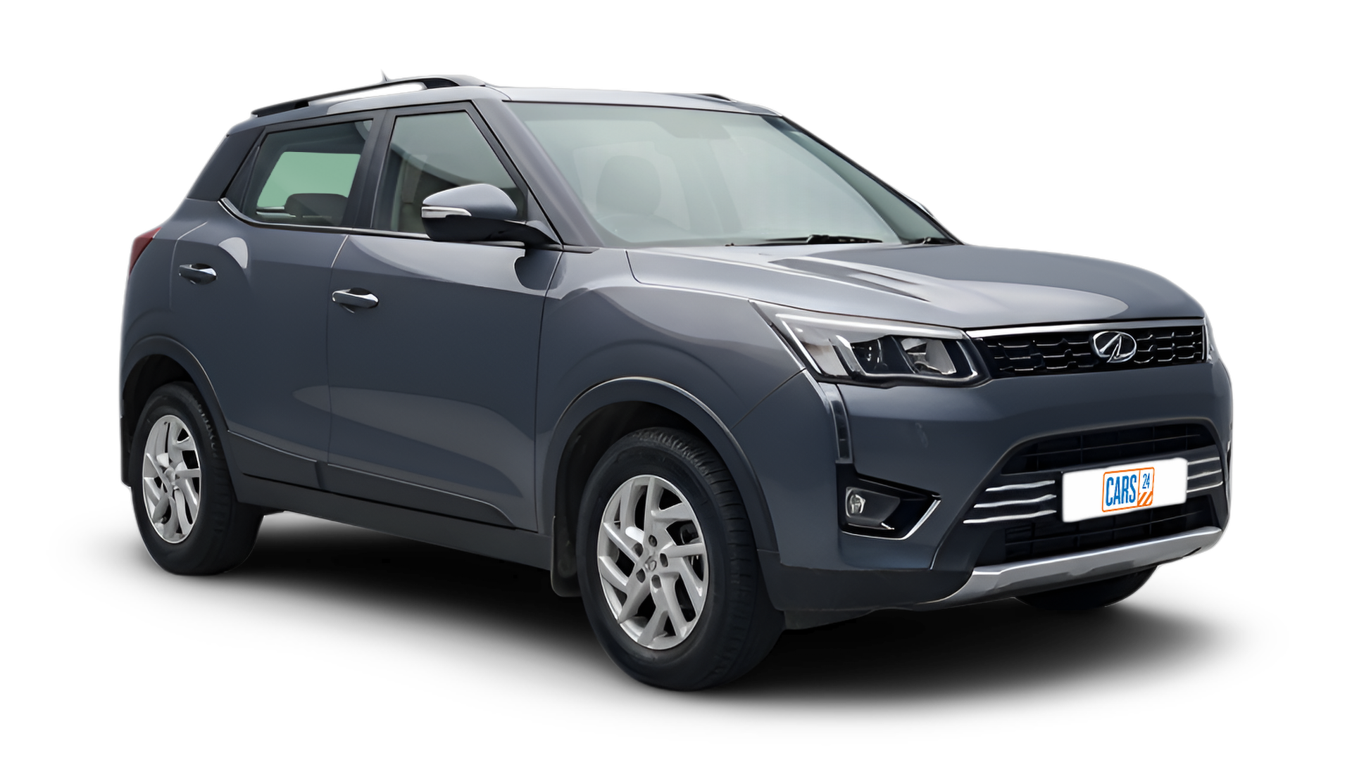 2022 Mahindra XUV300 - SUV - Petrol - Manual - ₹8.25 lakh